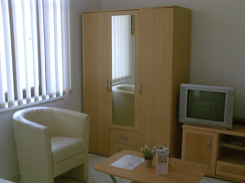 Rooms Vendi Дарувар Номер фото